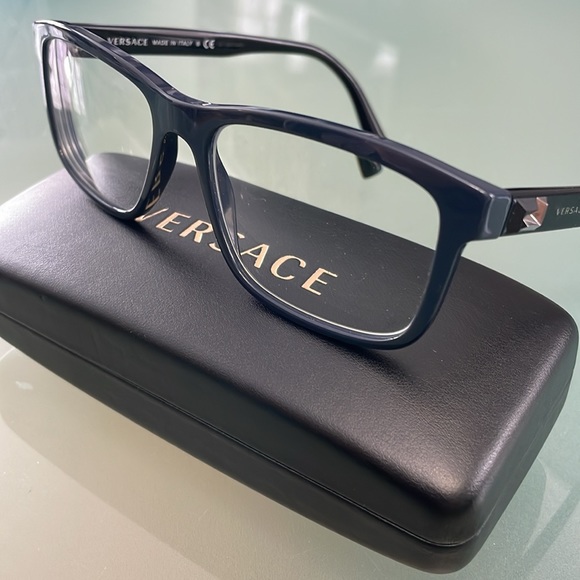 Versace prescription glasses - Picture 5 of 7